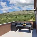House Mablo With Pool & Jacuzzi Šibenik