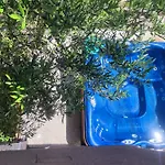 House Mablo With Pool & Jacuzzi