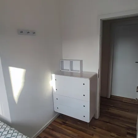 Дом отдыха House Mablo With Pool & Jacuzzi Шибеник
