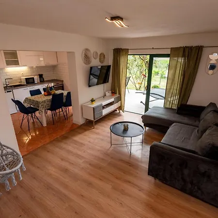 Holiday home House Mablo With Pool & Jacuzzi *