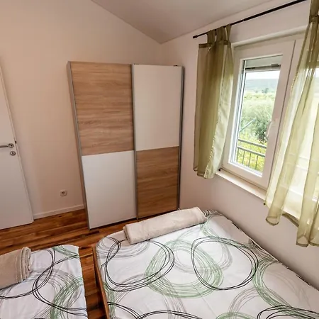 Holiday home House Mablo With Pool & Jacuzzi *