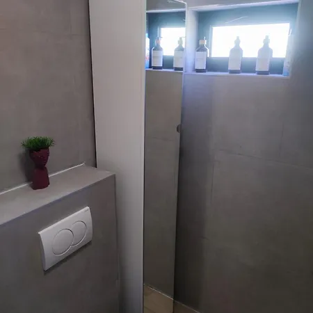 House Mablo With Pool & Jacuzzi Дом отдыха