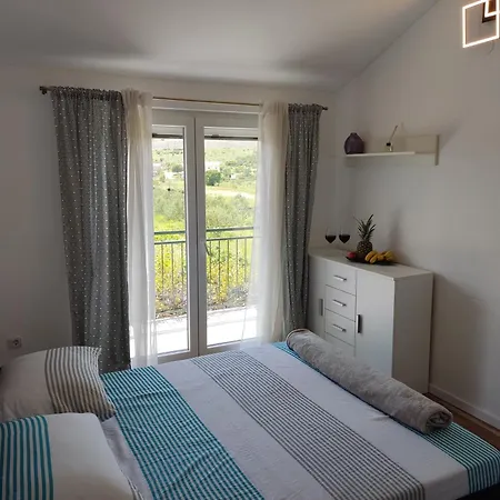 Holiday home House Mablo With Pool & Jacuzzi Sibenik