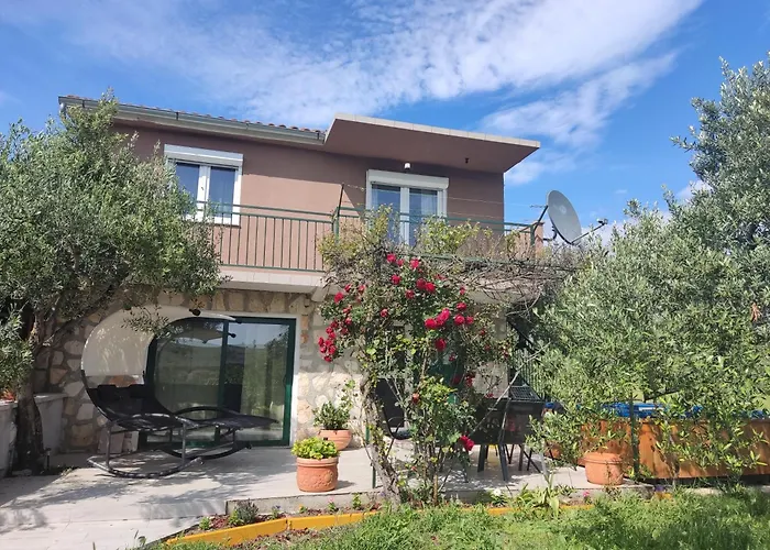 House Mablo With Pool & Jacuzzi *