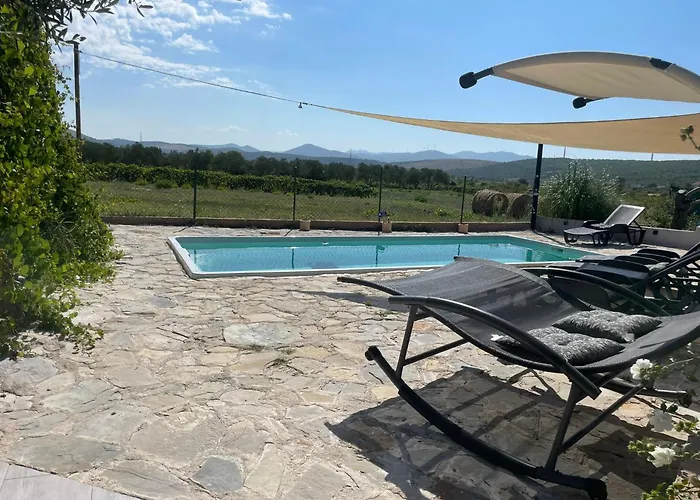 House Mablo With Pool & Jacuzzi Szybenik